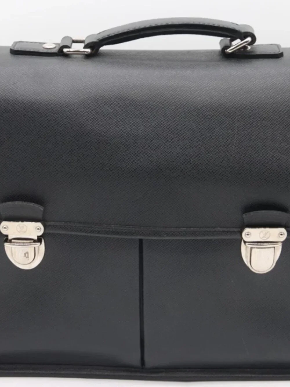 Louis Vuitton Taïga Anton Briefcase - Black